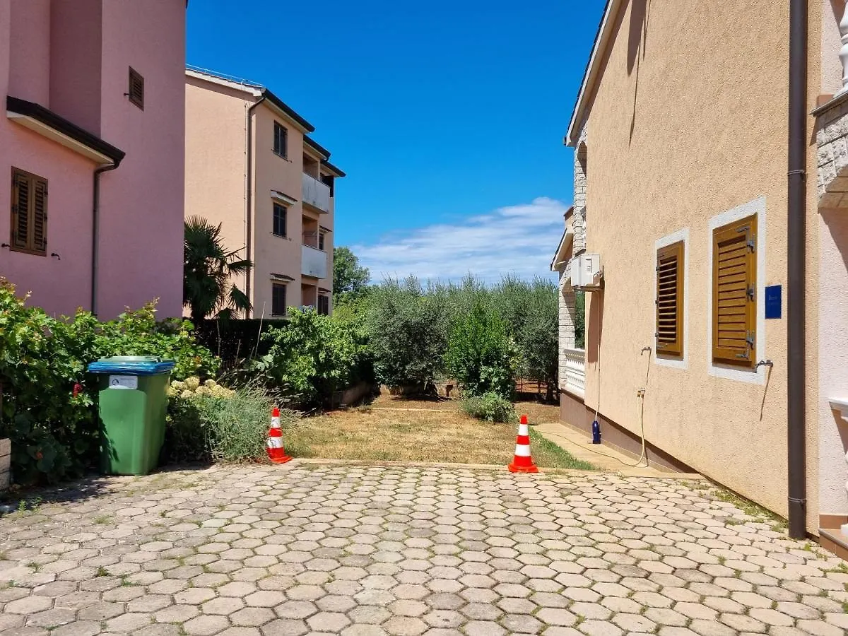 Apartment Ferienwohnung Juli No3 & No4 Mugeba Kroatien