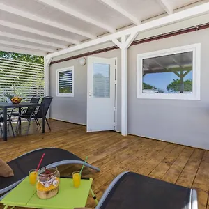 4* Feriepark Zelena Laguna Mobile Homes